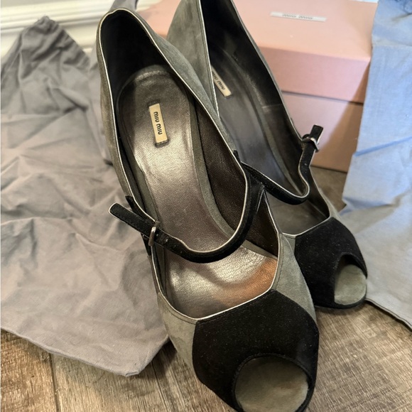 Miu Miu Black and Gray Stiletto Heels with Peep-Toe - Picture 11 of 16